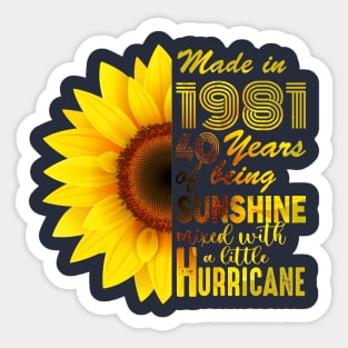 Vintage 1981 Sunflower 40th Birthday Awesome Gift Sticker